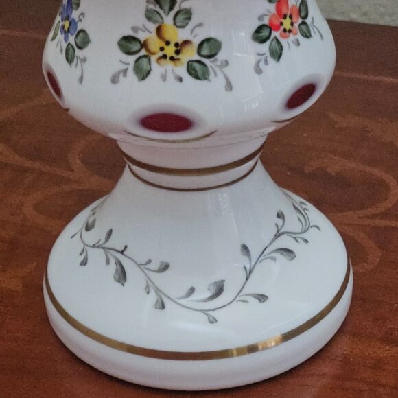 ANTIQUE VINTAGE BOHEMIAN CZECH MOSER FLOWER HAND PAINTED CUT TO CLEAR GLASS VASE